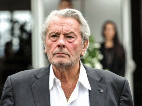 Alen Delonun övladları aktyoru öldürməyə cəhddə ittiham olunurlar