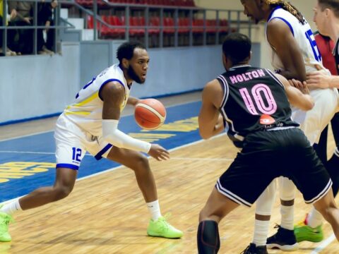 “Sabah” səfər qələbəsi ilə liderliyini qoruyub