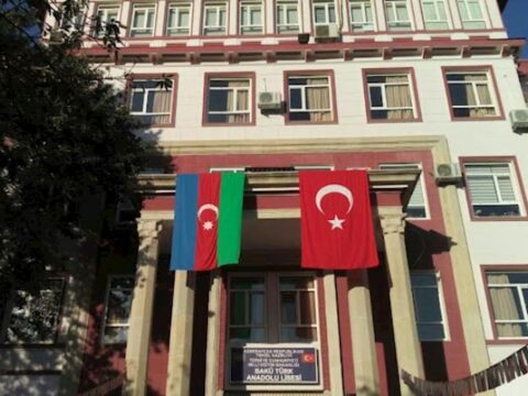 Bakı Türk Anadolu liseyinin müəllimi ölümdən döndü