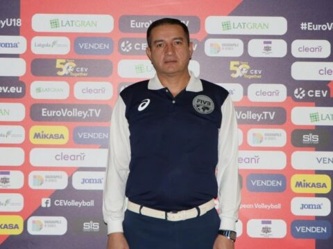 Türkiyədə FETÖ üzvü olmaqda şübhəli bilinən keçmiş polislər Yunanıstana qaçarkən yaxalanıb