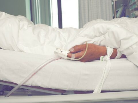 “Bakıda sexdəki yanğında xəsarət alanların 9-nun vəziyyəti ağırdır”