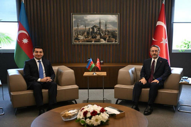 Hikmət Hacıyev Türkiyədə Fəxrəddin Altunla görüşüb Hikmət Hacıyev Türkiyədə Fəxrəddin Altunla görüşüb