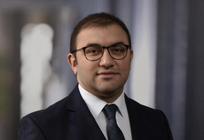 “Yeni dövrün prezident seçkiləri ilə başlaması labüd idi” “Yeni dövrün prezident seçkiləri ilə başlaması labüd idi”