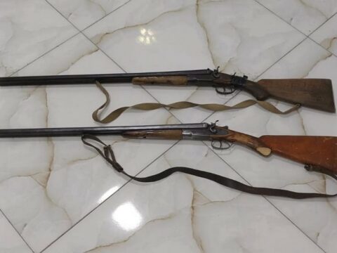 Biləsuvar sakinlərindən qanunsuz saxlanılan odlu silahlar təhvil götürülüb