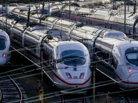 Almaniyada dəmiryolu işçiləri irimiqyaslı tətil keçirəcəklər