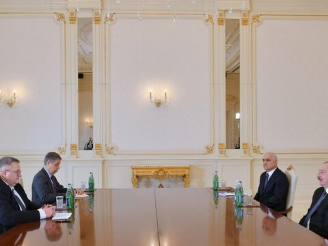 İlham Əliyev Rusiya Hökuməti sədrinin müavinini qəbul edib