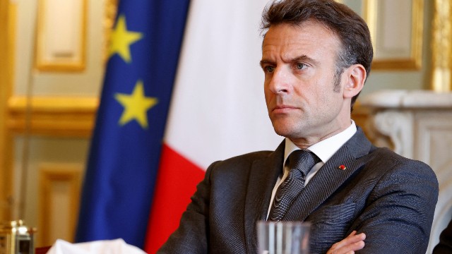 Rövşən Məmmədov Makronu sərt tənqid etdi: “Fransa üzdəniraqların əlindədir”