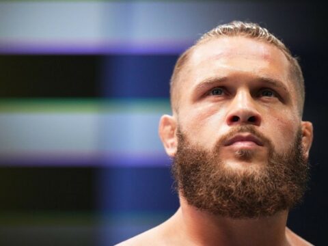 Azərbaycanlı idmançıya UFC ulduzu ilə döyüşmək təklif olunub