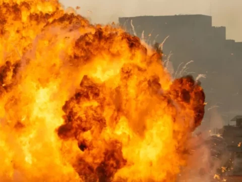 Yanacaqdoldurma məntəqəsində partlayış: Yüzlərlə yaralı var