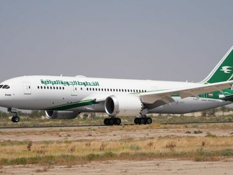 Kərkükdən Bakıya ilk aviareys baş tutub – FOTO