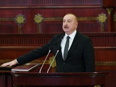 Yeni siyasi xətt elan edildi: Nə Rusiya, nə Qərb…