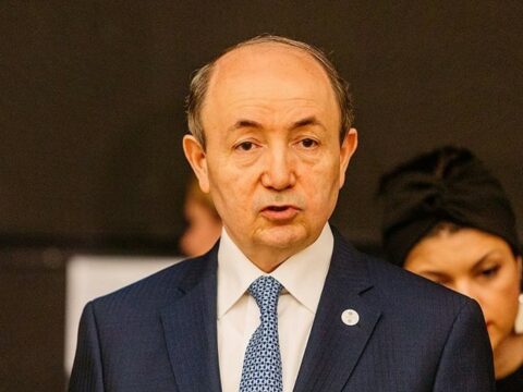 Fikrət Məmmədov Konstitusiya Məhkəməsinin kollektivinə təqdim olunub