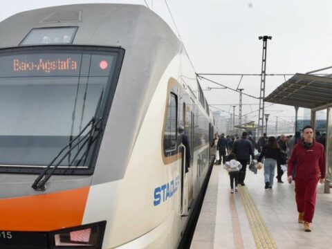 Martın 8-də Bakı-Ağstafa marşrutu üzrə reyslərin sayı artırılacaq