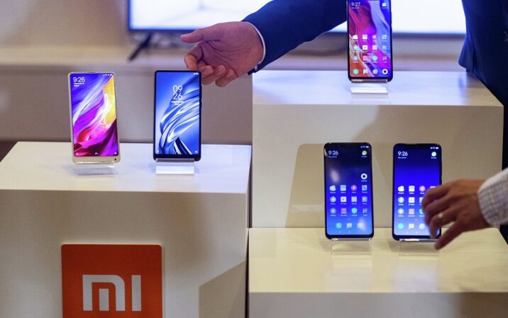 Azərbaycana gətirilən smartfonlar bahalaşıb – Ən çox bu ölkələrdən telefon alırıq…