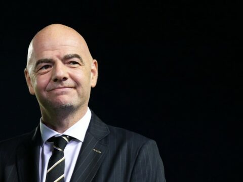 FIFA rəhbərinin maaşı məlum olub