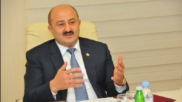 Nəsimi rayonunun icra başçısından şikayət – TİKİNTİ ŞİRKƏTİNİ HİMAYƏ EDİR