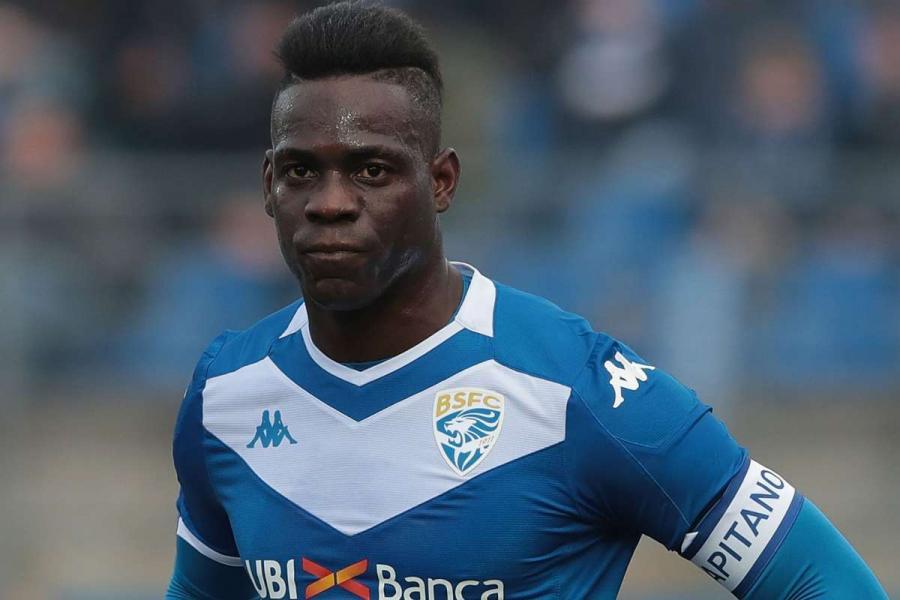 Balotelli klubunu dəyişir