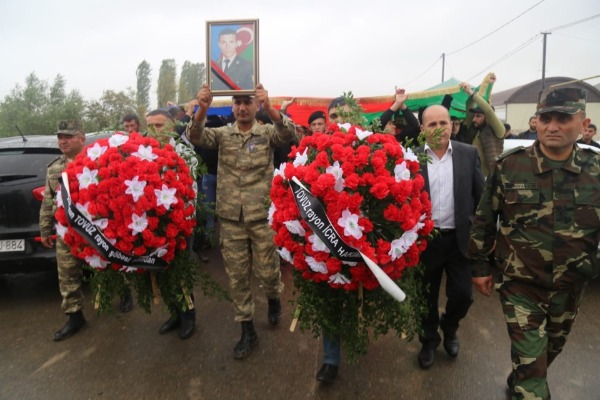 Azərbaycan Ordusunun şəhid olan hərbçisi dəfn edilib