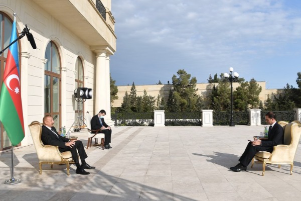 Prezident İsveçin yeni səfirini qəbul etdi – YENİLƏNDİ