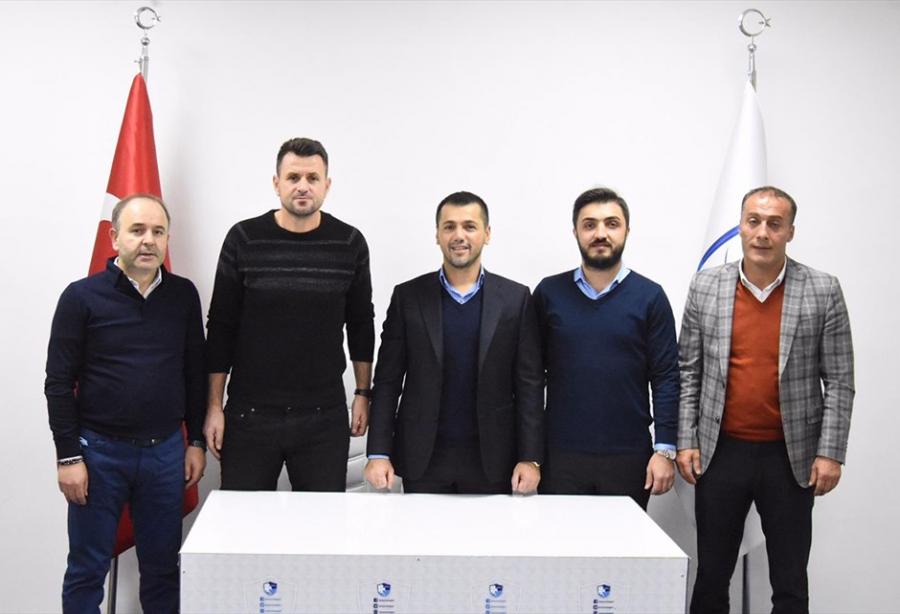 Superliqa klubunda yeni baş məşqçi