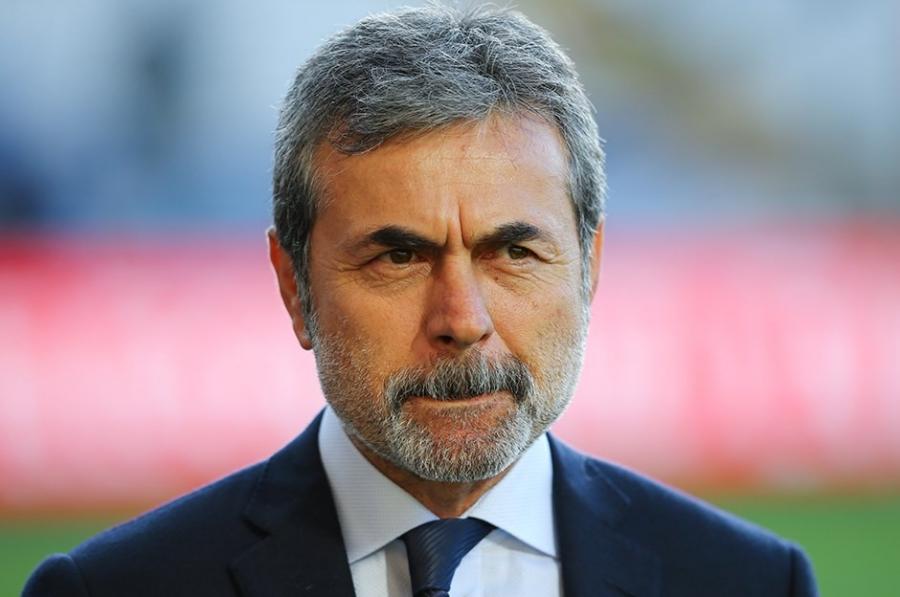 “Başakşəhər” Kocamanla rəsmi müqavilə imzaladı