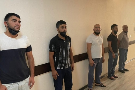 Polis əməliyyat keçirib, daha 5 nəfər “patı” ilə tutulub