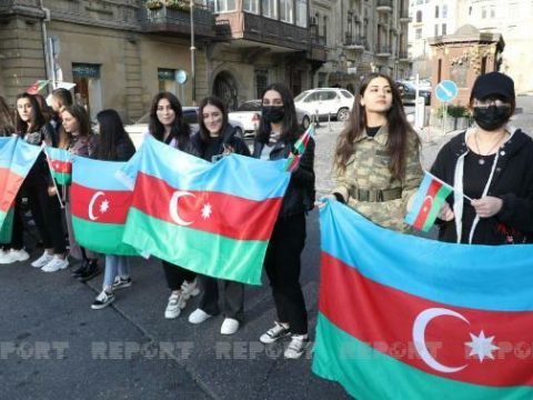 Bakıda Zəfər Günü yürüşü başa çatdı