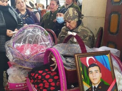 Şəhidimizlə vida mərasimi keçirilir – Foto