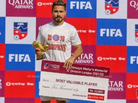 “Futbolumuz çökür deyə Azərbaycana qayıtmaq fikrim yoxdur”