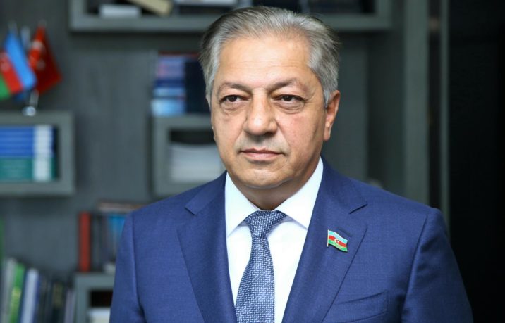 Cavanşir Feyziyev vəzifəsindən azad olundu