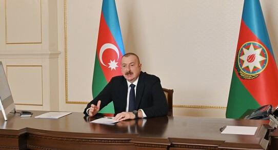 Prezident Bris Rokföyü qəbul etdi