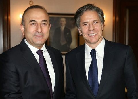Çavuşoğlu amerikalı həmkarı ilə taxıl daşınmasını müzakirə etdi