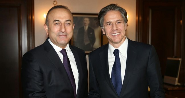 Çavuşoğlu amerikalı həmkarı ilə taxıl daşınmasını müzakirə etdi