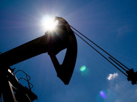 Azərbaycan neftinin qiyməti 99 dolları keçib