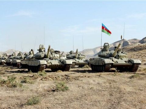 Qərb mediası: Azərbaycan Ordusunun qarşısına çıxmaq…