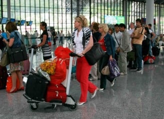Rusiyadan Avropaya yalnız bu turistlər gedə biləcək