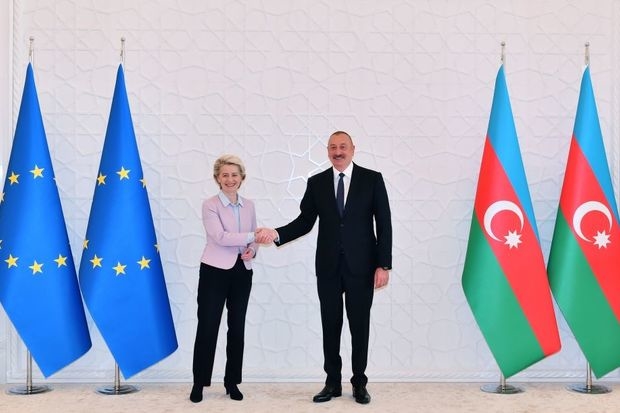 İlham Əliyev və Ursula Fon der Lyayen mətbuata birgə açıqlama verirlər – CANLI YAYIM