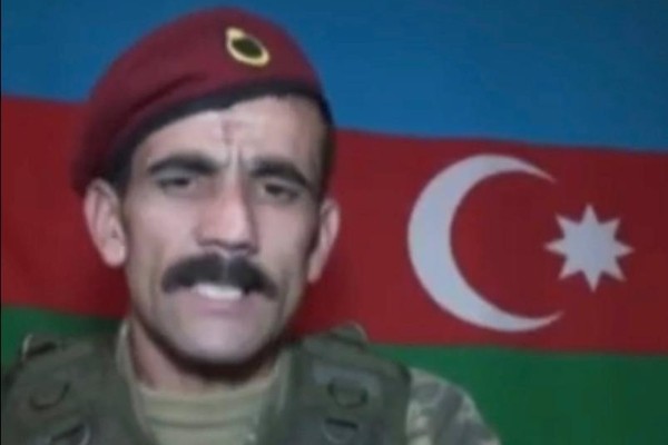 “Pensiyası kəsildiyi üçün dərman ala bilmir” – İntihara cəhd edən qazinin qardaşı