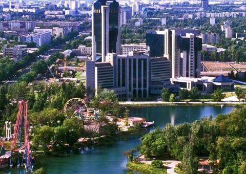 Özbəkistanda etiraz aksiyası: Mirziyayev də gəldi