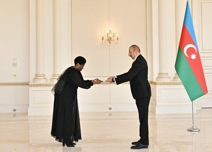 Prezident səfirlərin etimadnamələrini qəbul etdi – FOTOLAR
