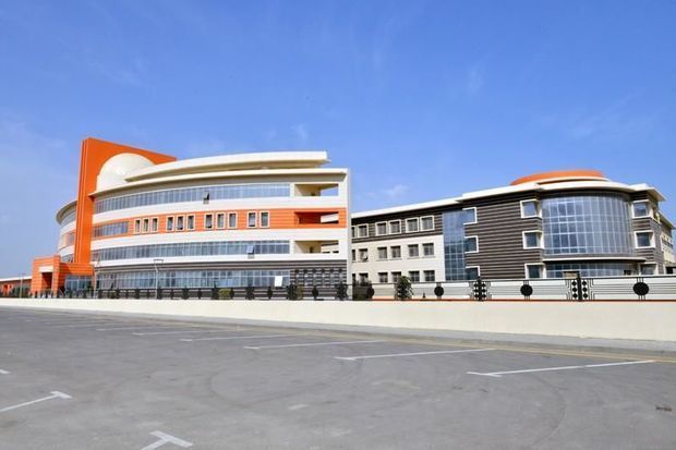 Bakı Ali Neft Məktəbinin tələbələrindən UĞUR