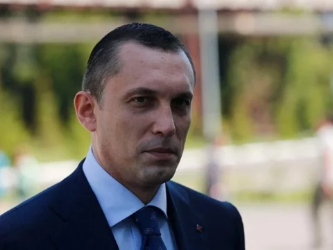 Şoyqunun müavinin qızları ABŞ vətəndaşıdır