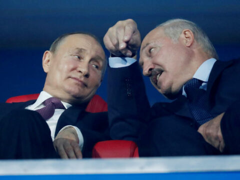 Rusiya Belarus vasitəsilə yenə təhdidə əl atır
