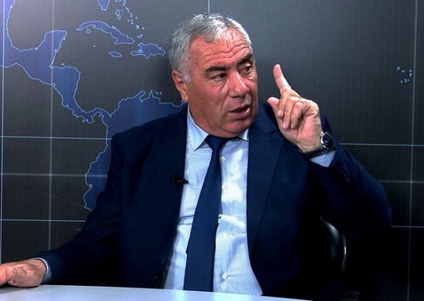 Hafiz Hacıyevin qərargahı market olacaq?