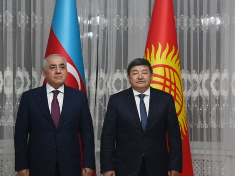 Azərbaycan və Qırğızıstan baş nazirləri görüşdü 