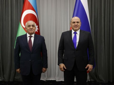 Əli Əsədov Mixail Mişustinlə görüşüb