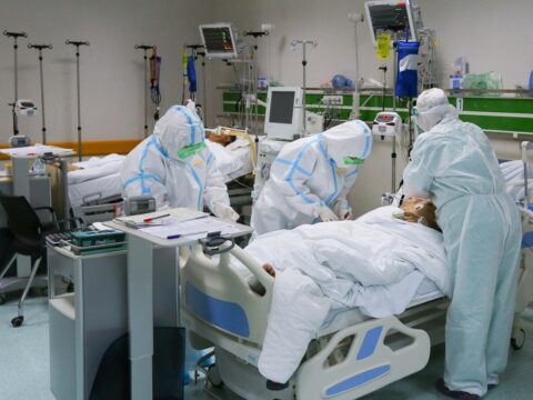 Son sutkada koronavirusa yoluxanların sayı açıqlandı