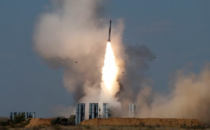 Ruslar Suriyadakı S-300-ləri Krıma apardı 