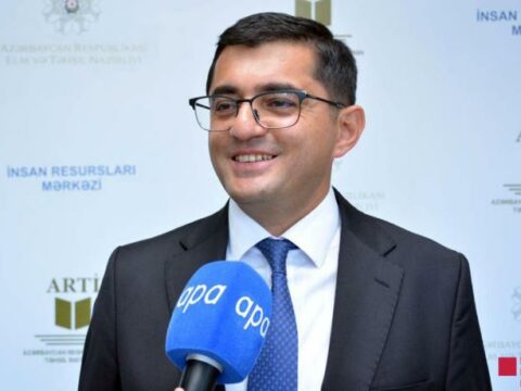 Növbəti tədris ilindən tətbiqinə başlanılacaq dərsliklər AÇIQLANDI
