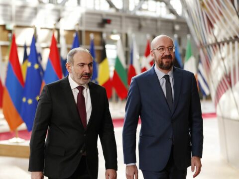 Mişel İlham Əliyevdən sonra Paşinyanla DANIŞDI